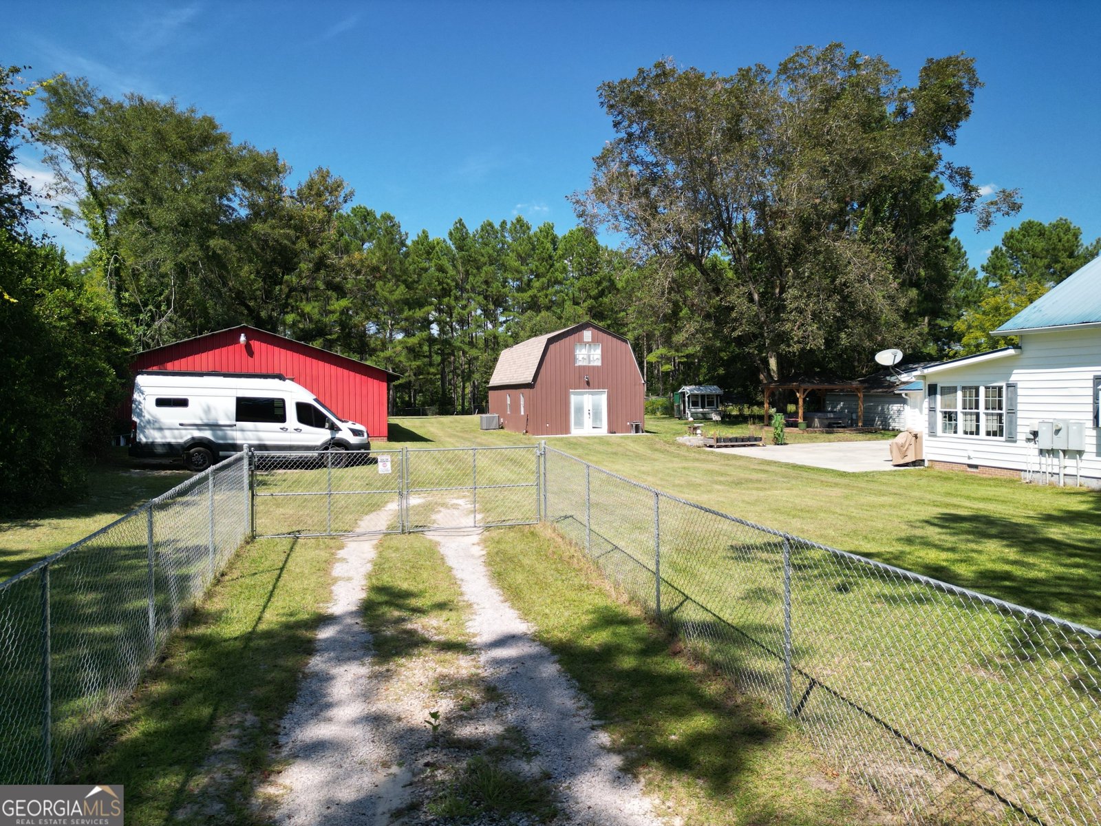 9800 Deepstep Road Sandersville - 56