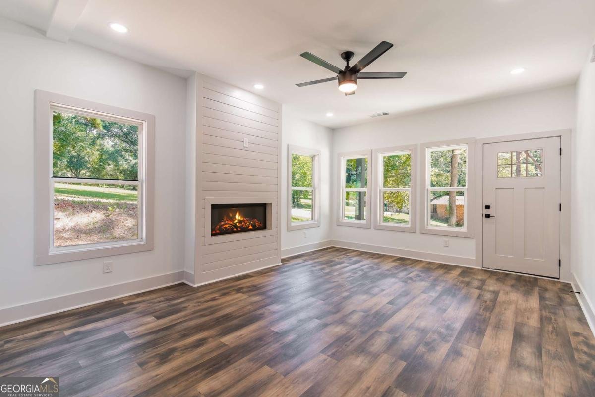 2884 Thompson Circle Decatur - 4