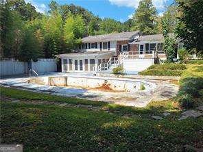 2437 Flair Knoll Drive Atlanta - 24