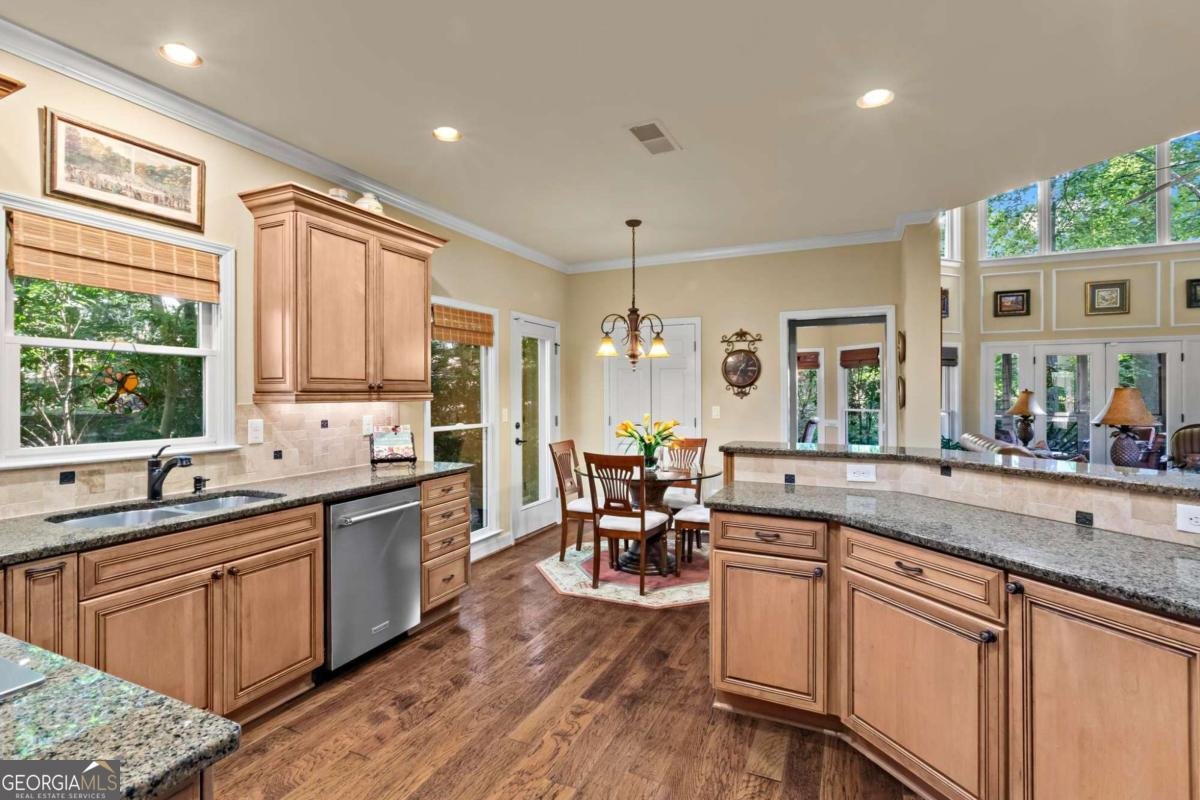 613 Villa Estates Lane Woodstock - 15