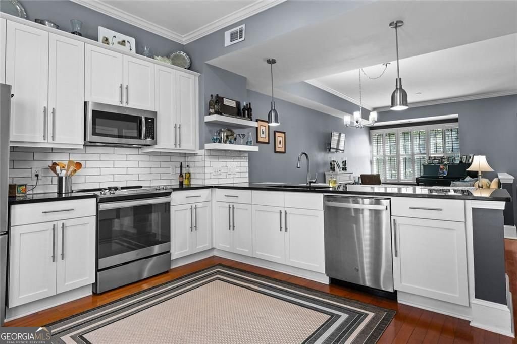 718 Cosmopolitan Drive Atlanta - 13