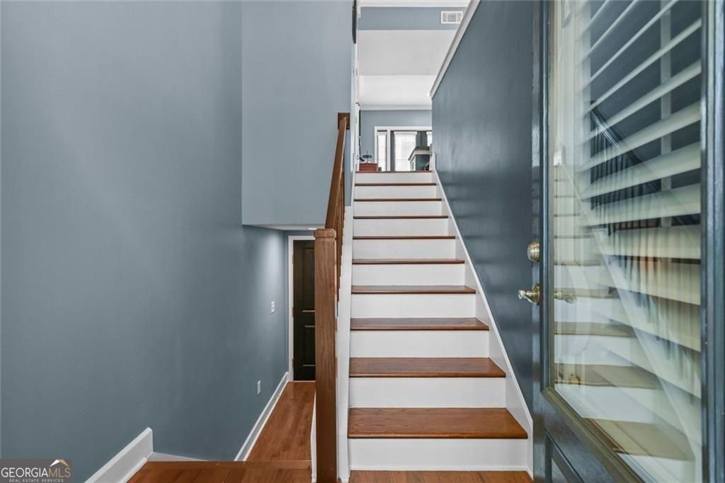 718 Cosmopolitan Drive Atlanta - 4