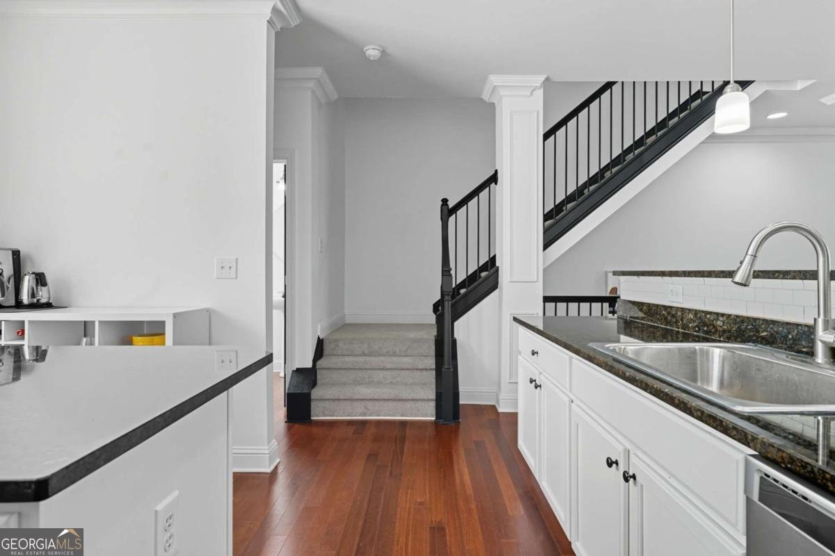 5747 Pine Oak Drive Peachtree Corners - 28