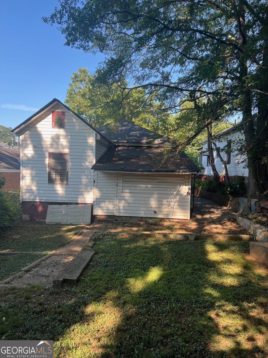 1052 Fern Avenue Atlanta - 10