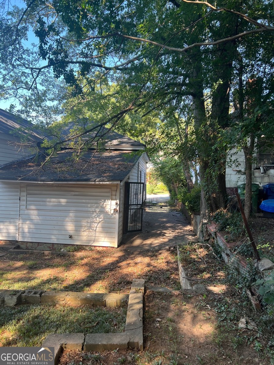 1052 Fern Avenue Atlanta - 11