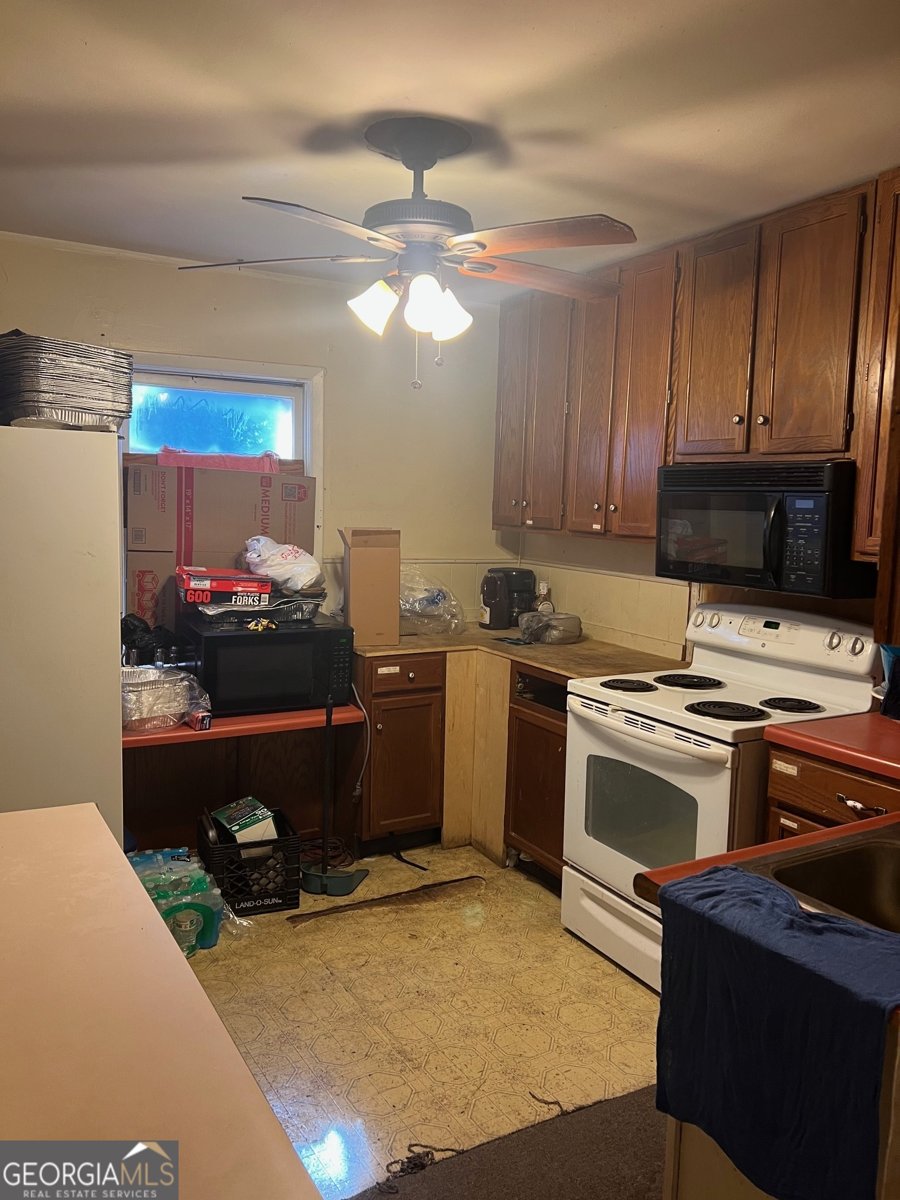 1052 Fern Avenue Atlanta - 9