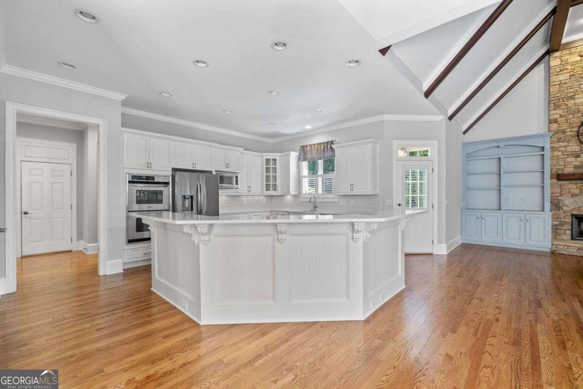 11180 WEST Road Roswell - 13