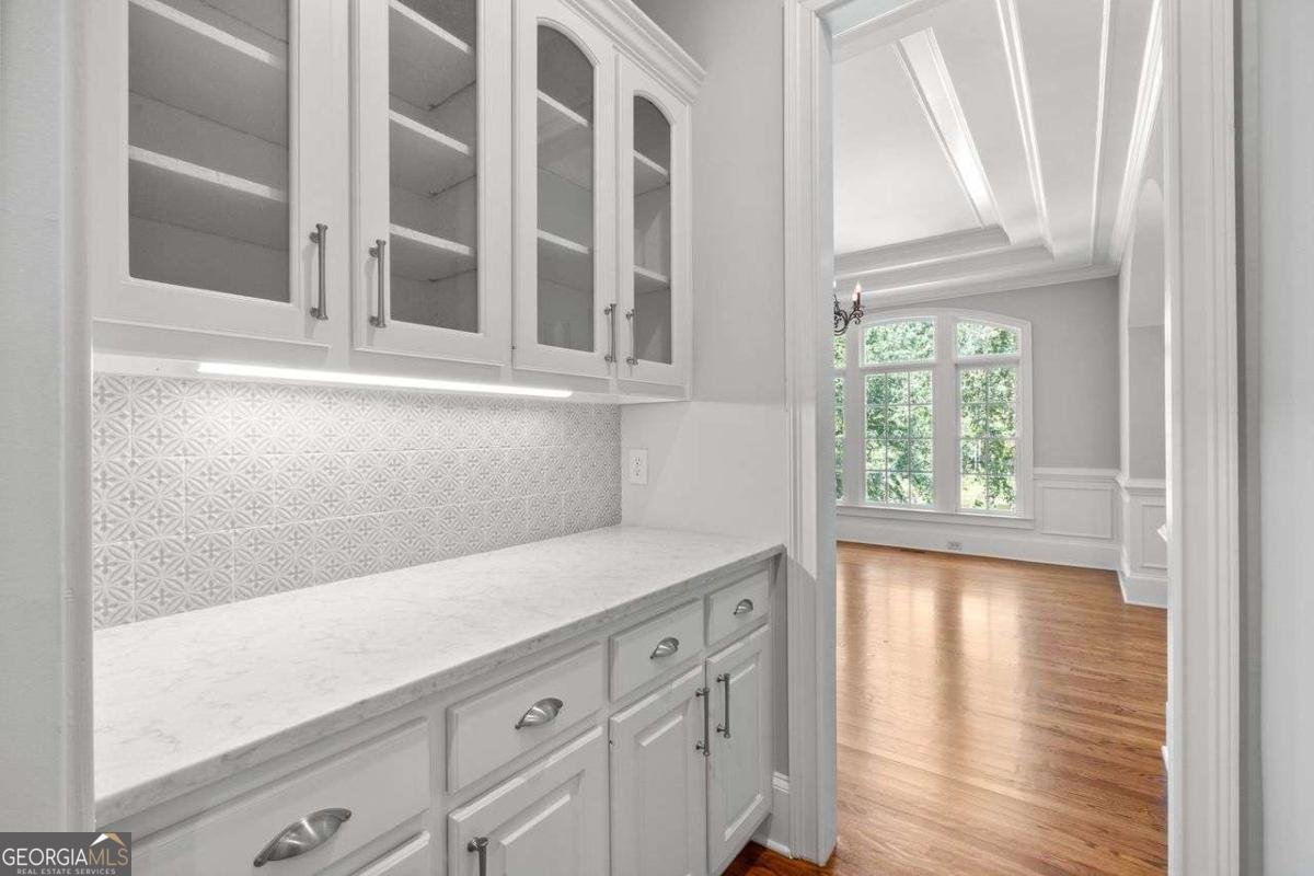 11180 WEST Road Roswell - 18