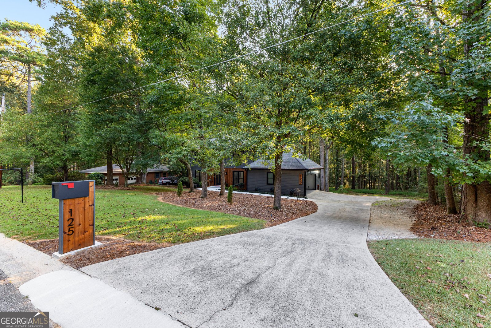 125 Marilyn Court Fayetteville - 2