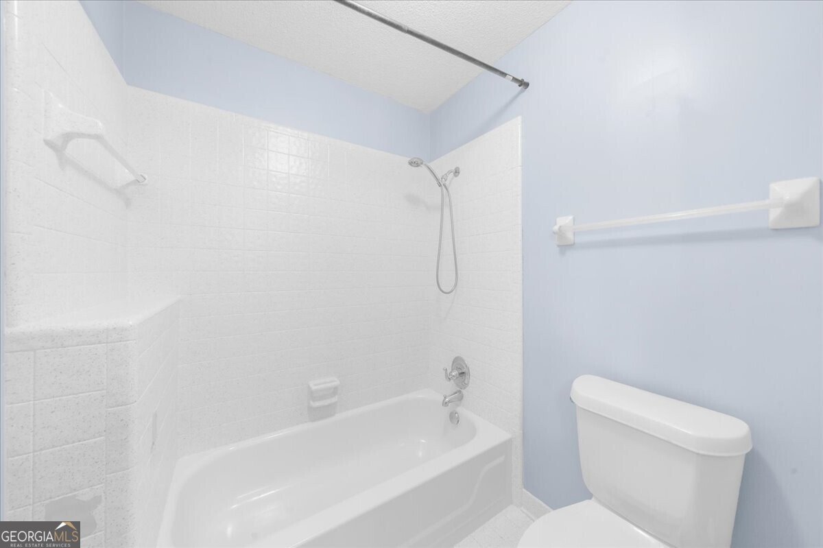 5290 Oglethorpe Court Powder Springs - 38