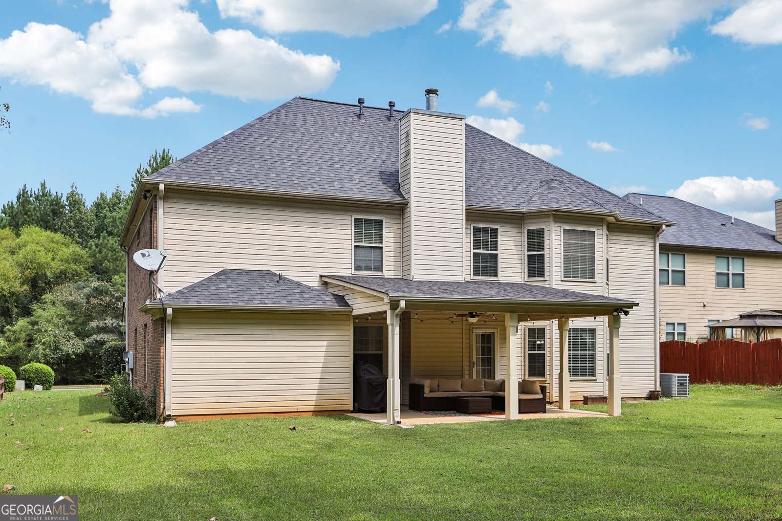 2802 Village Park Drive Ellenwood - 23