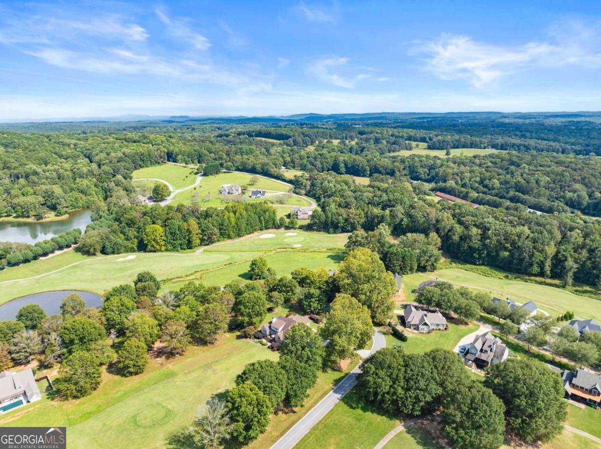 526 Orchard Drive Clarkesville - 71