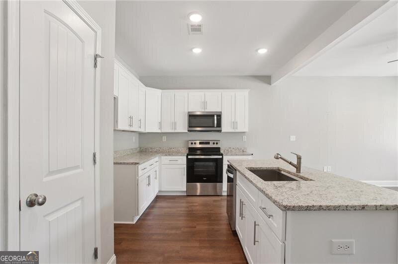 99 Hood Park Court Jasper - 2