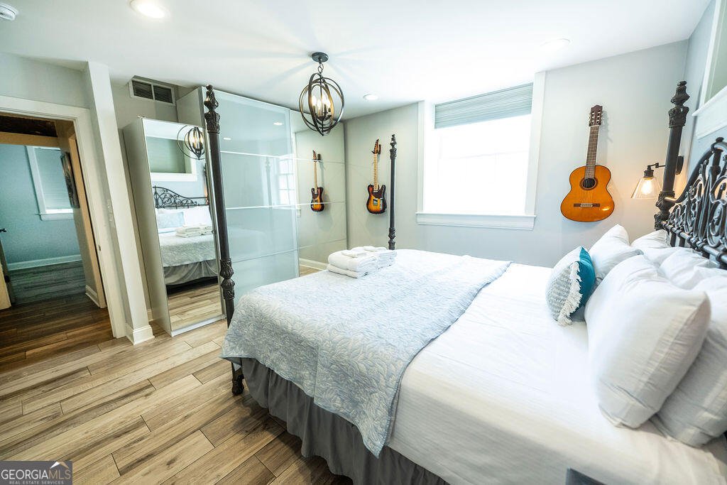 105 Oglethorpe Avenue Savannah - 19