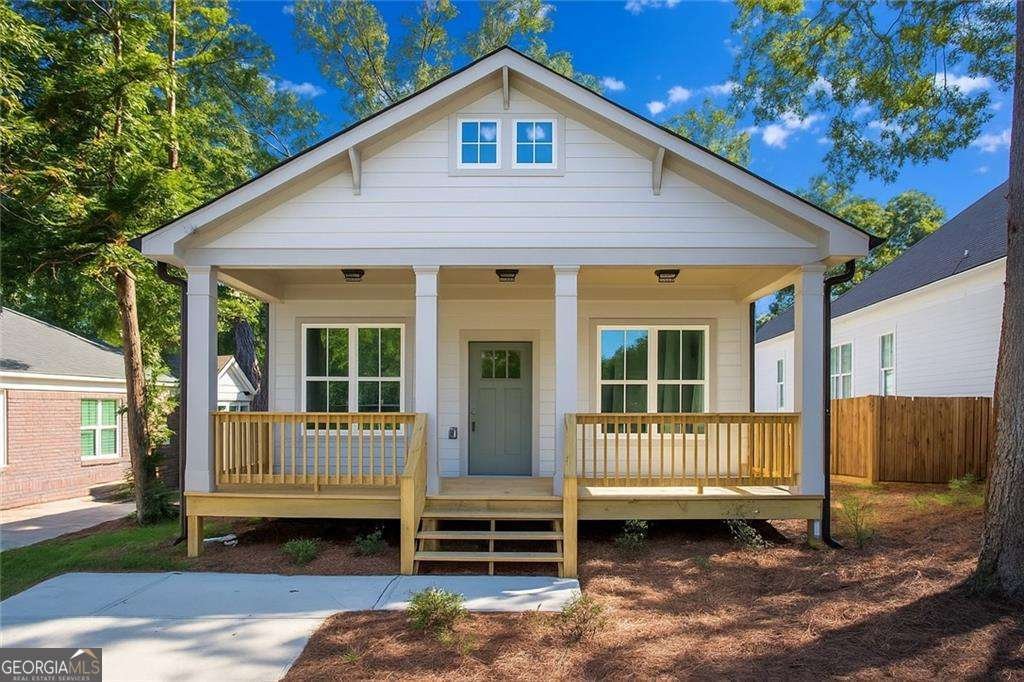 1041 White Oak Avenue Atlanta - 1
