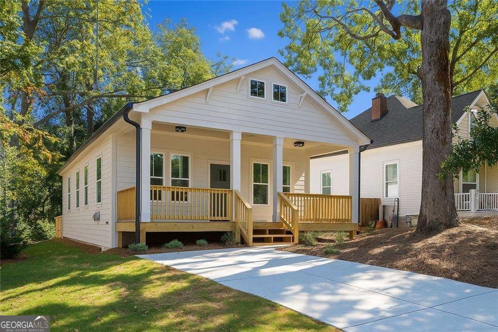1041 White Oak Avenue Atlanta - 2