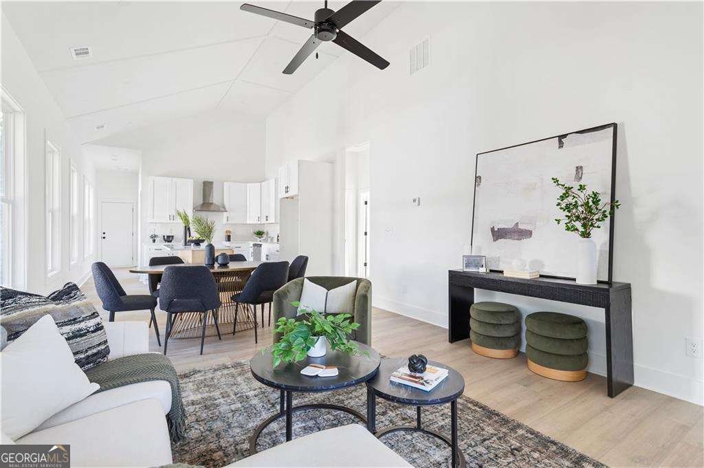 1041 White Oak Avenue Atlanta - 3