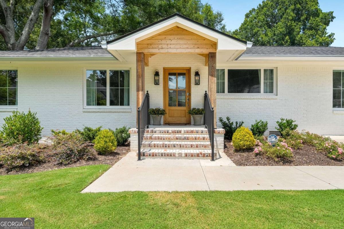 181 Brook Drive Alpharetta - 5
