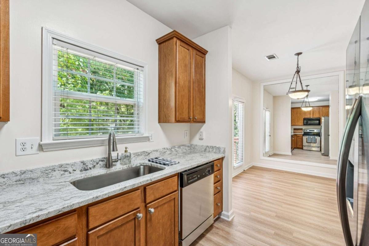 1640 Northgate Mill Drive Duluth - 22