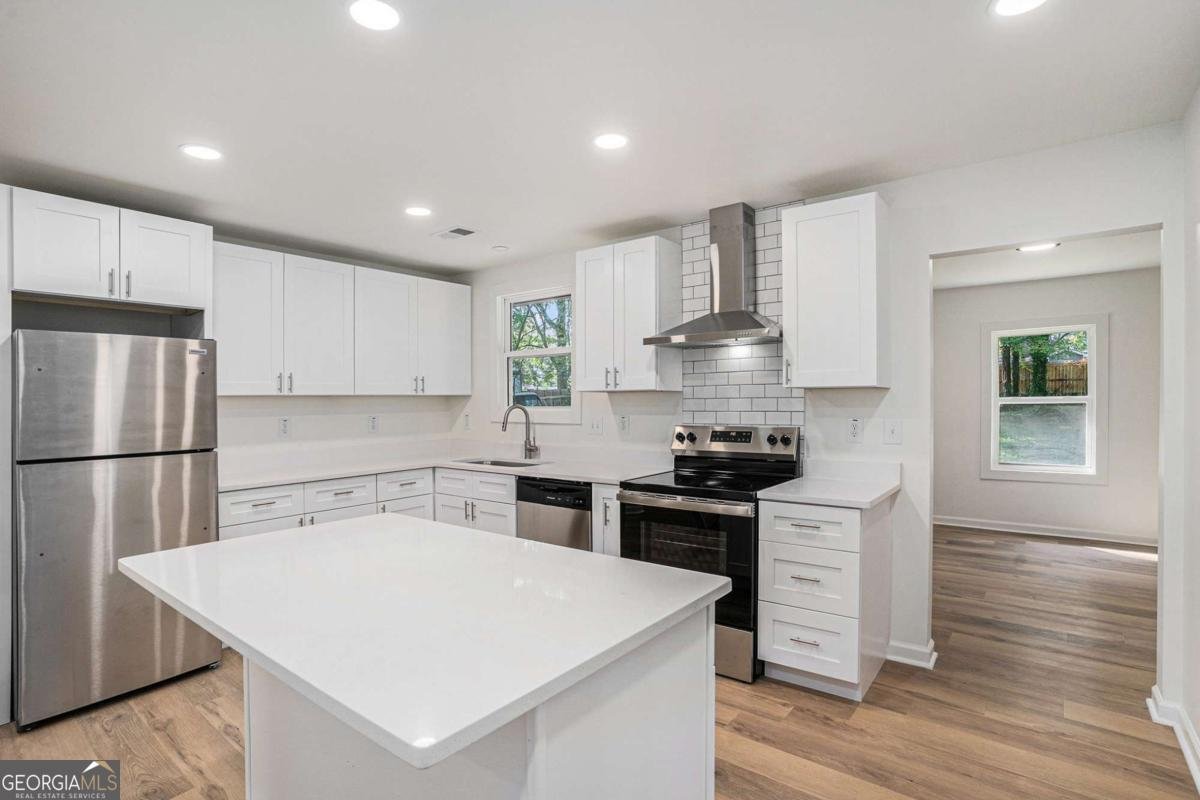 569 Yancey Drive Forest Park - 2
