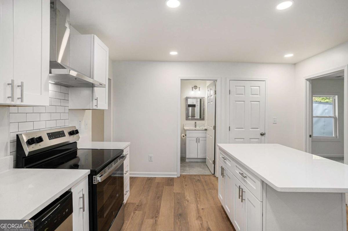 569 Yancey Drive Forest Park - 4