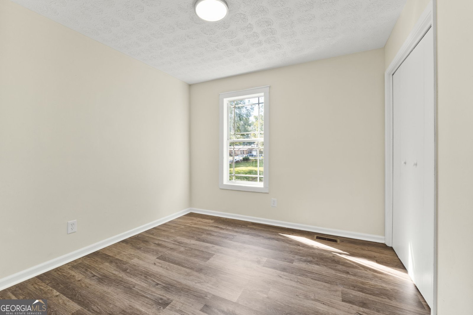 37 Johnston Rd Griffin - 10