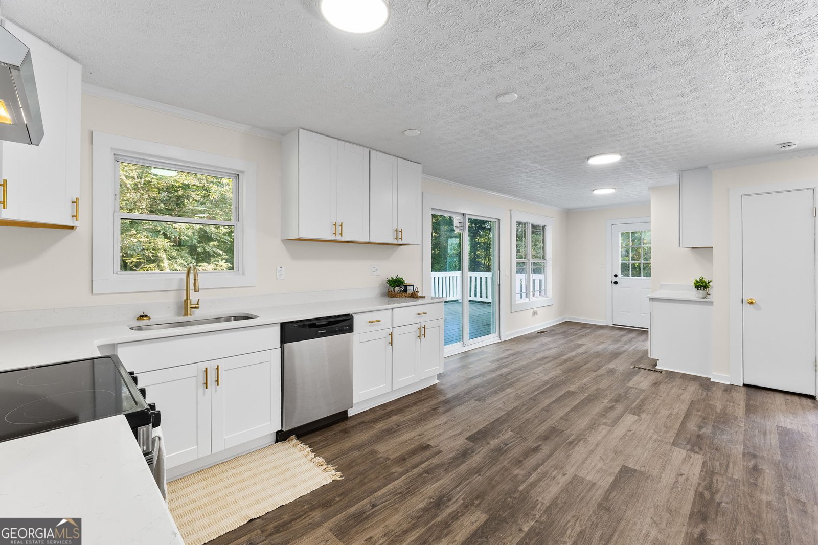 37 Johnston Rd Griffin - 7