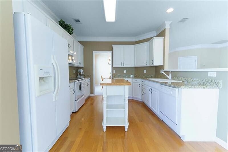 16 Hampshire Lane Newnan - 10