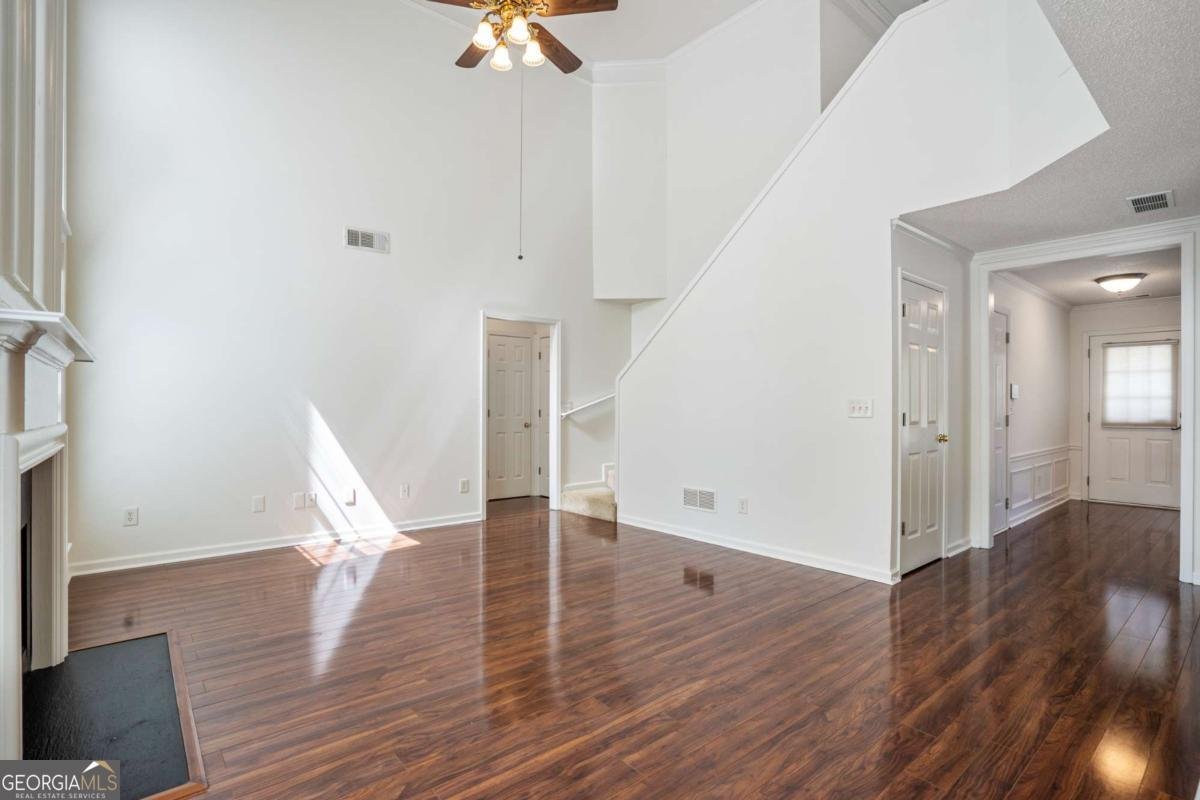 595 ALSTONEFIELD Drive Alpharetta - 12
