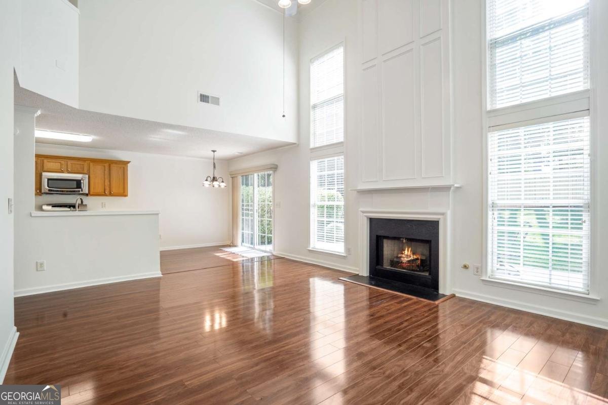 595 ALSTONEFIELD Drive Alpharetta - 14