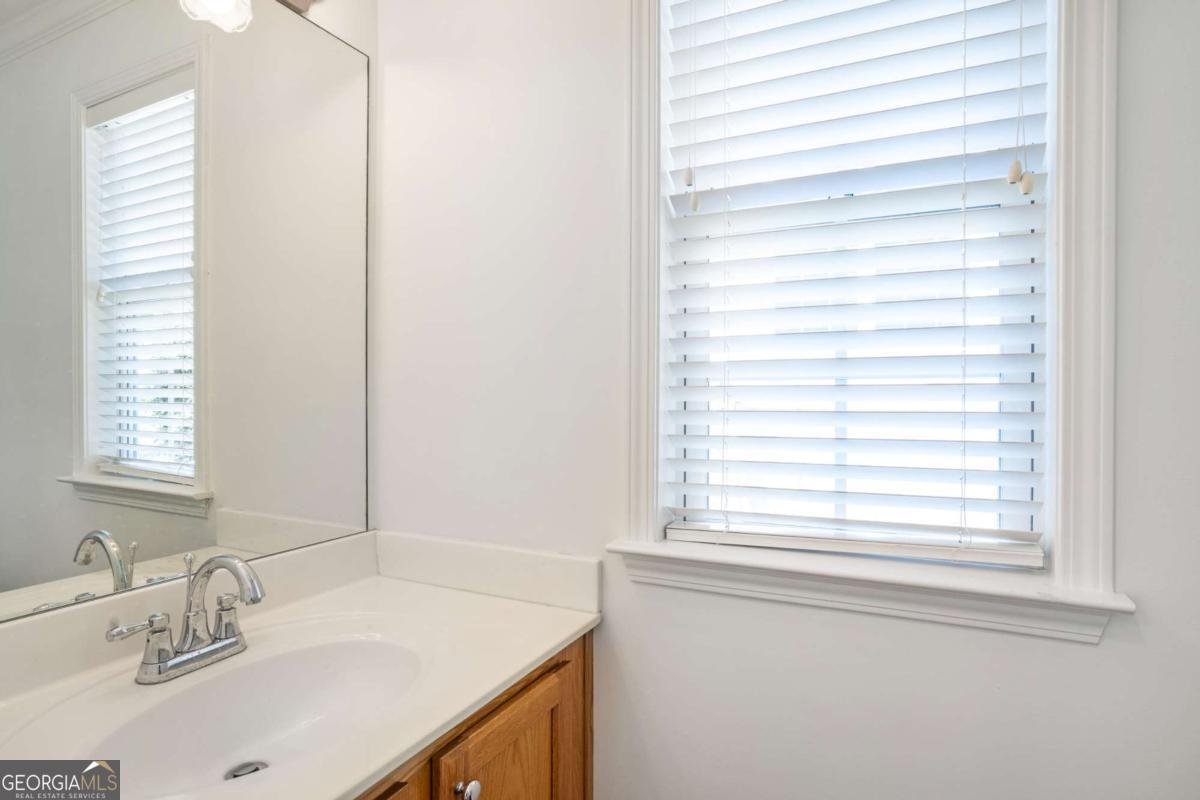 595 ALSTONEFIELD Drive Alpharetta - 17