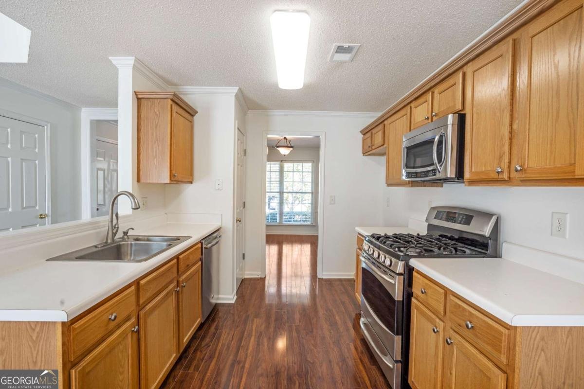 595 ALSTONEFIELD Drive Alpharetta - 9