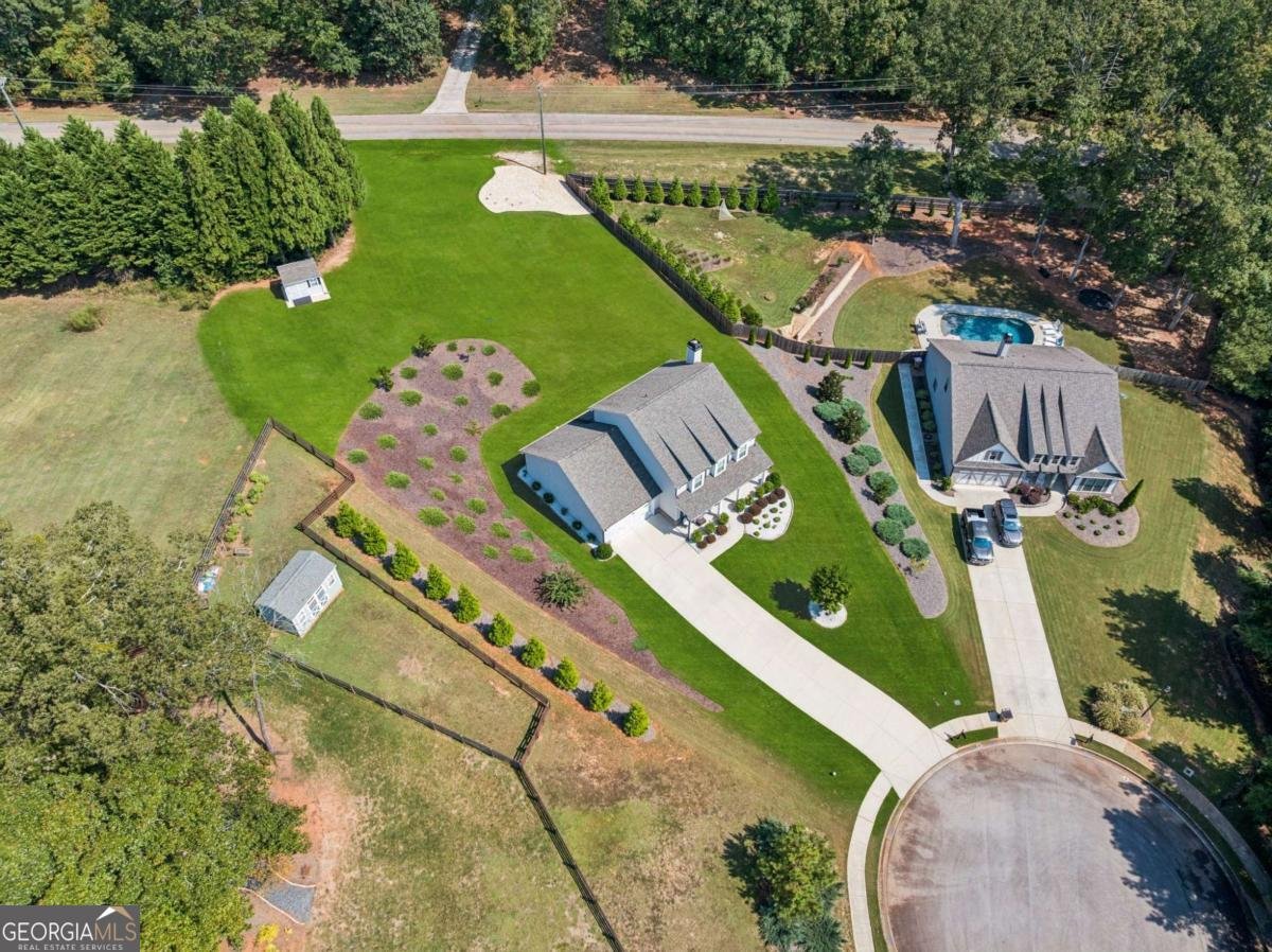 4745 Shady Lake Circle Gainesville - 23