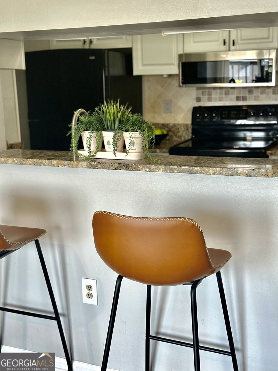 1 Biscayne Drive Atlanta - 15