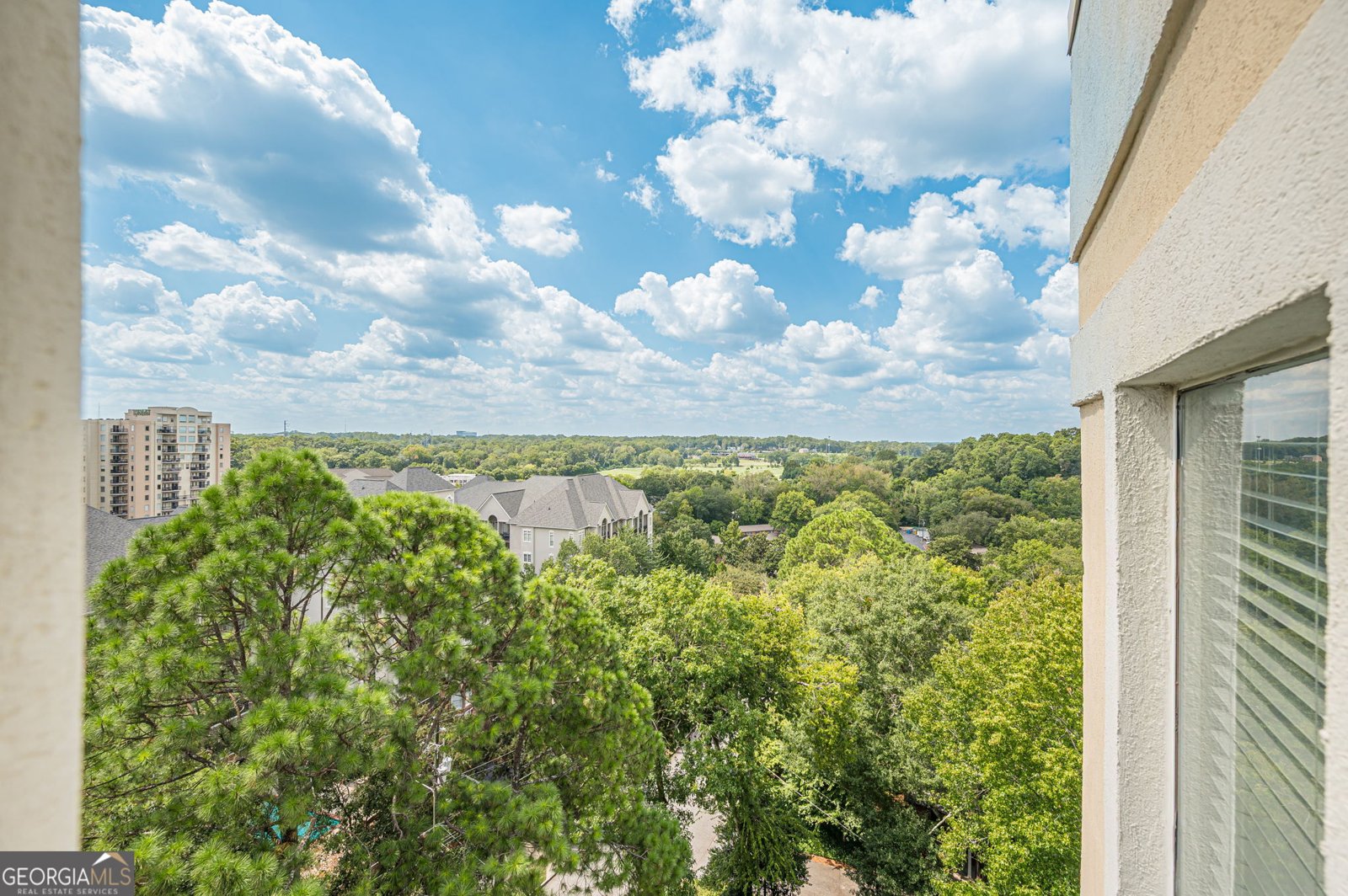 1 Biscayne Drive Atlanta - 35