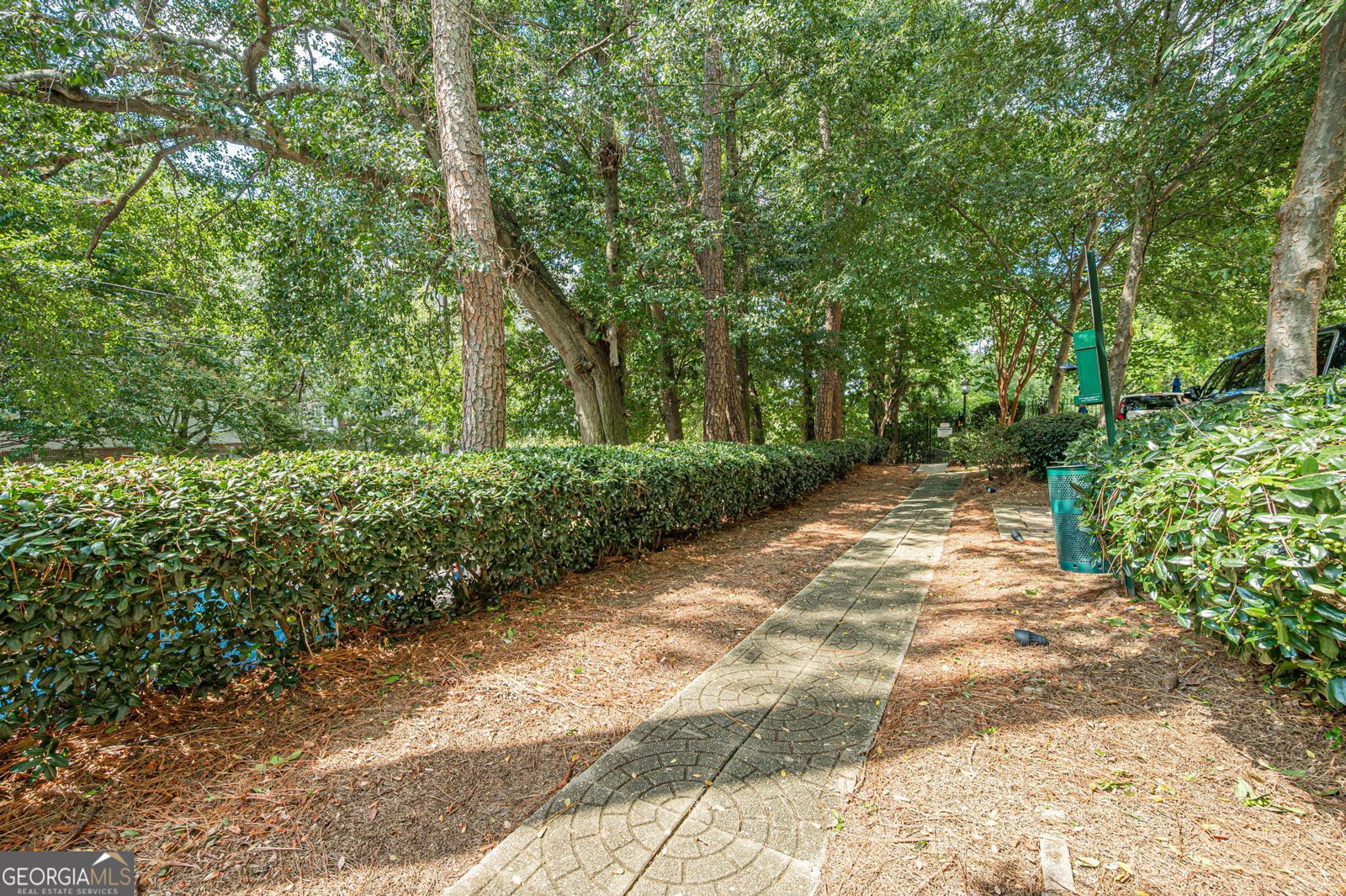 1 Biscayne Drive Atlanta - 48