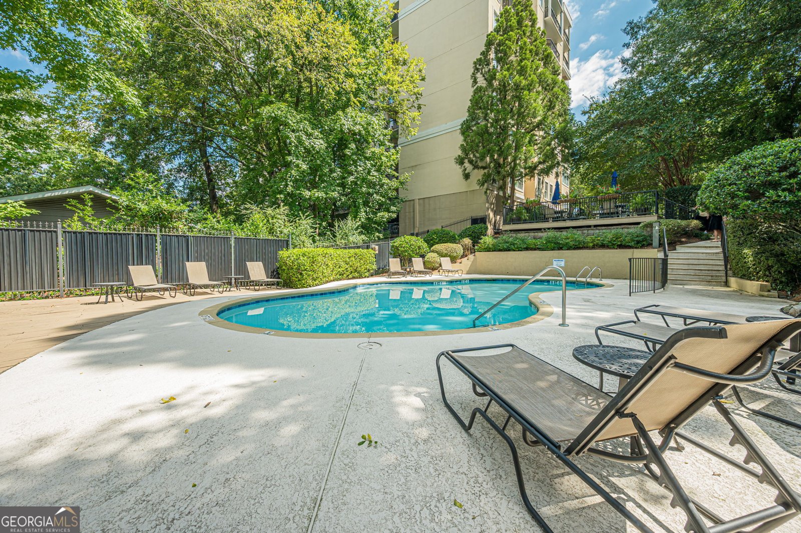 1 Biscayne Drive Atlanta - 52