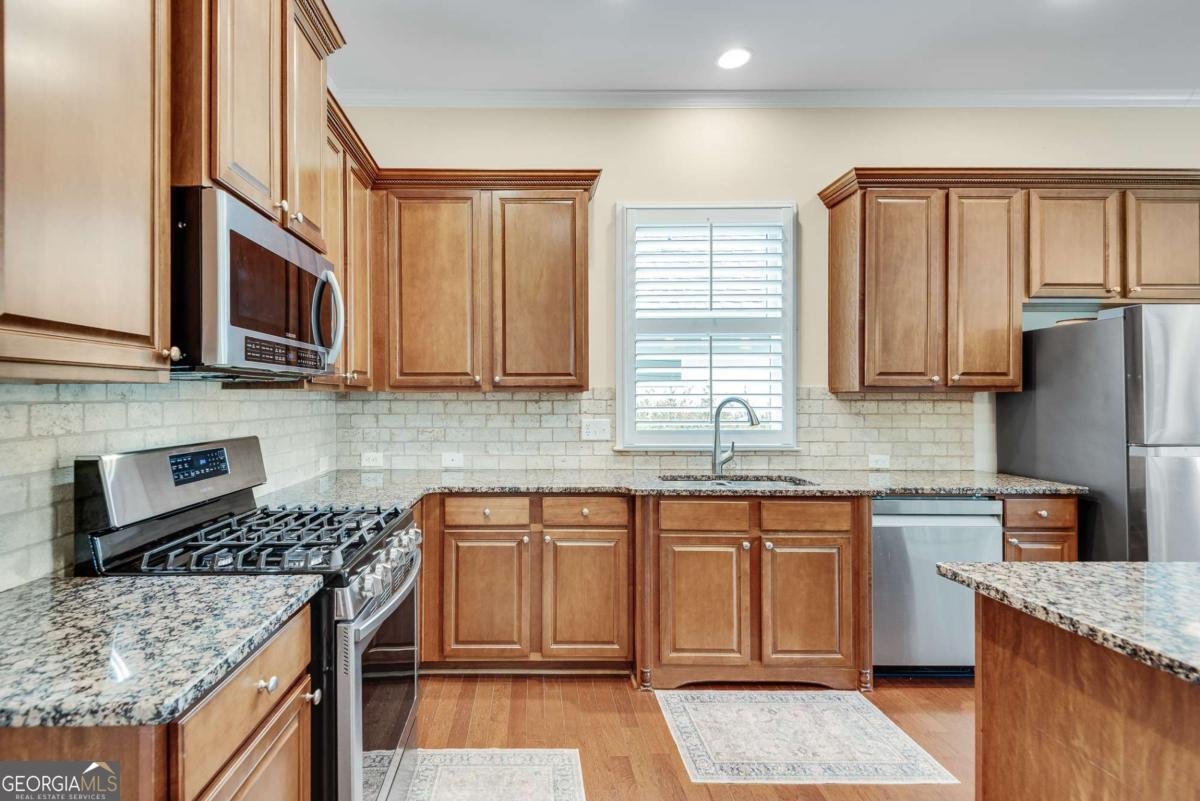 304 Woodridge Pass Canton - 18