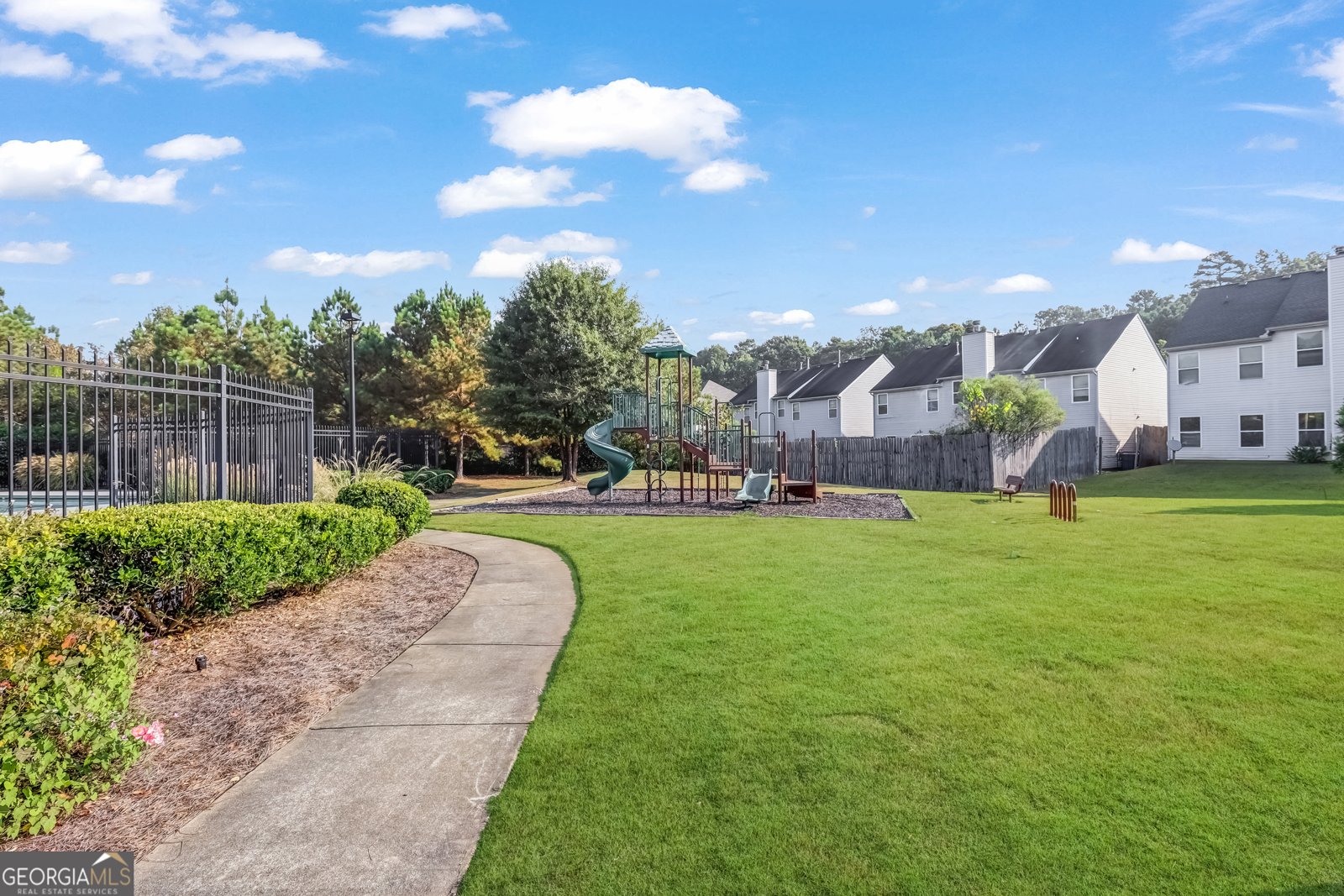 1610 Chattahoochee Court Atlanta - 22