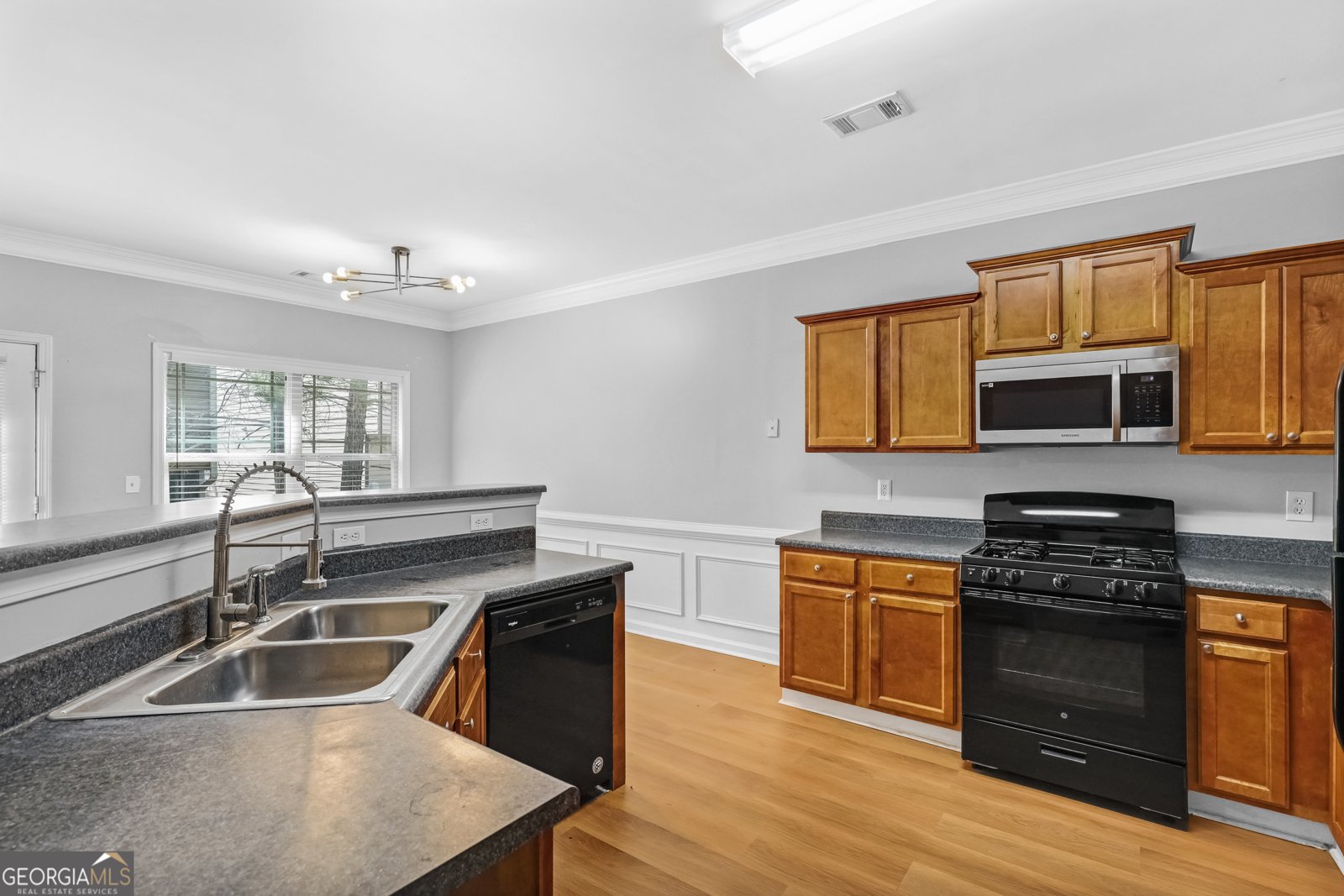 1610 Chattahoochee Court Atlanta - 8