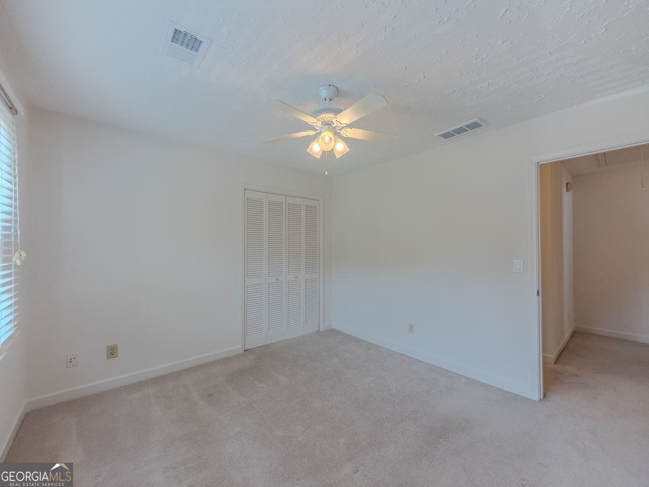 411 HUNTERS GLEN Court Lawrenceville - 25