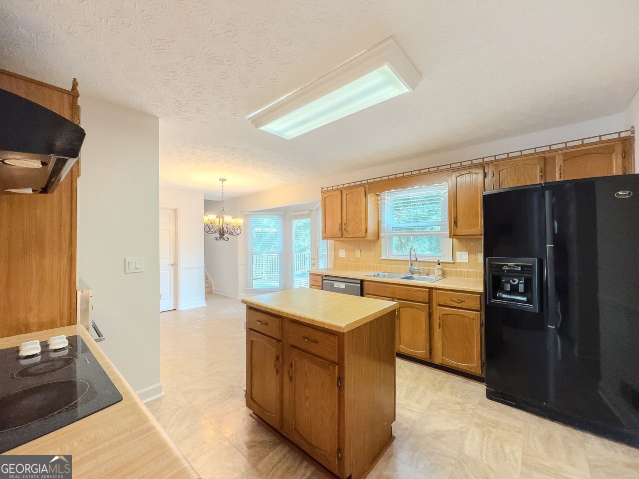 411 HUNTERS GLEN Court Lawrenceville - 8