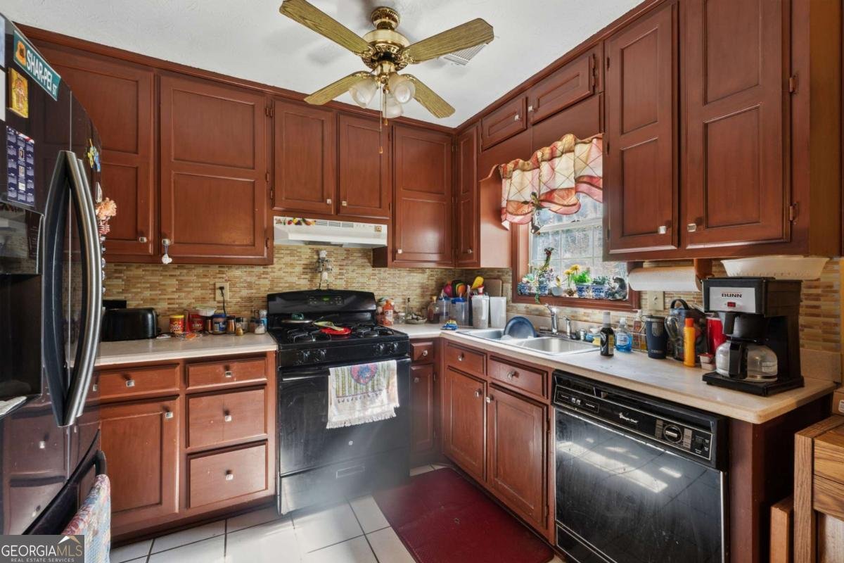 3101 Ashly Brooke Drive Snellville - 1
