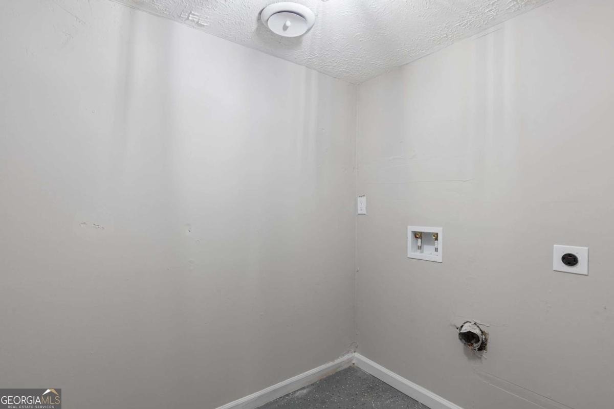 1634 Lamancha Drive Lawrenceville - 14