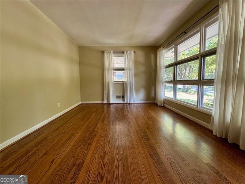 2789 BELAIRE Circle Atlanta - 18