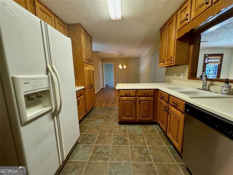 2789 BELAIRE Circle Atlanta - 20