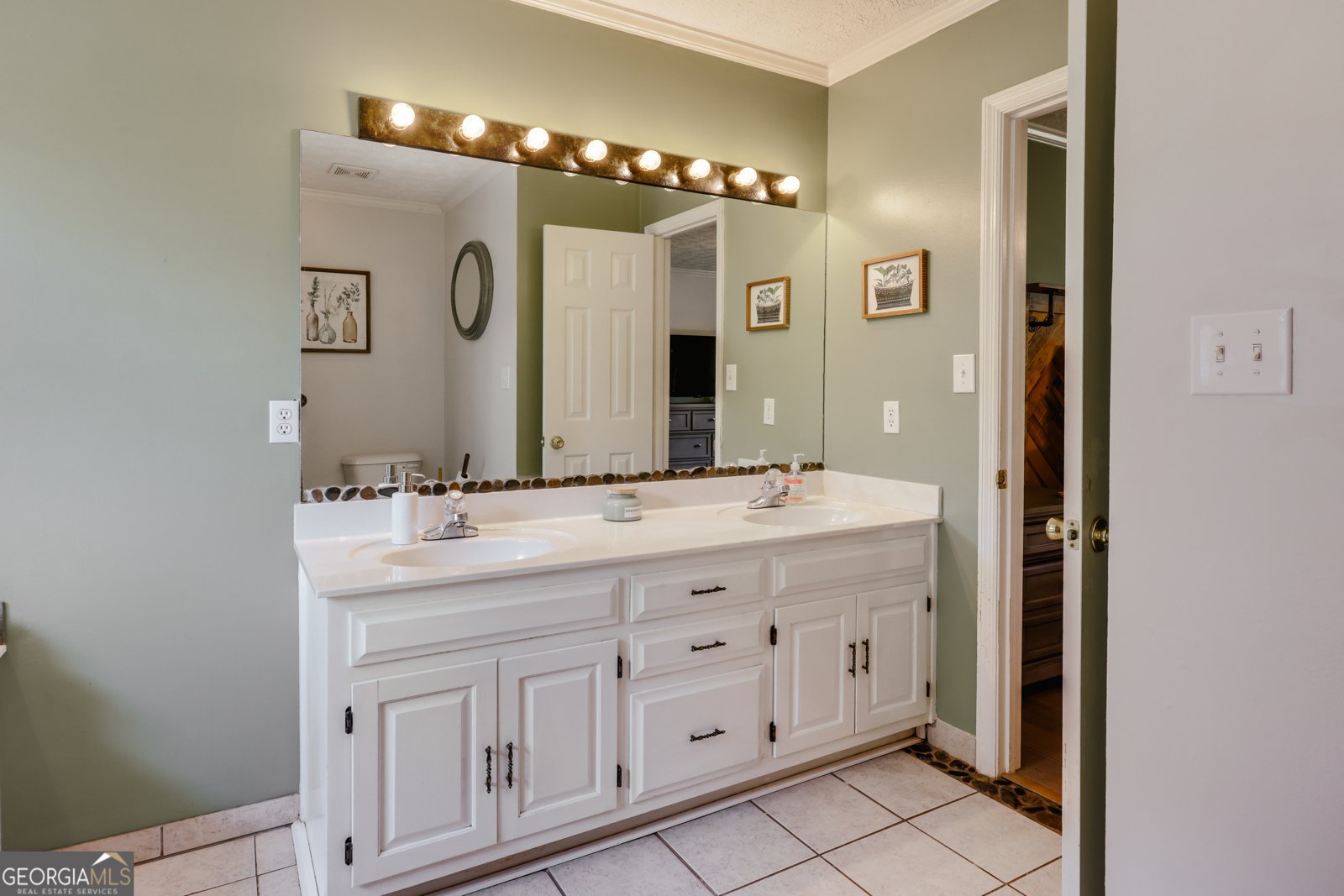 1070 Sagefield Drive Watkinsville - 24
