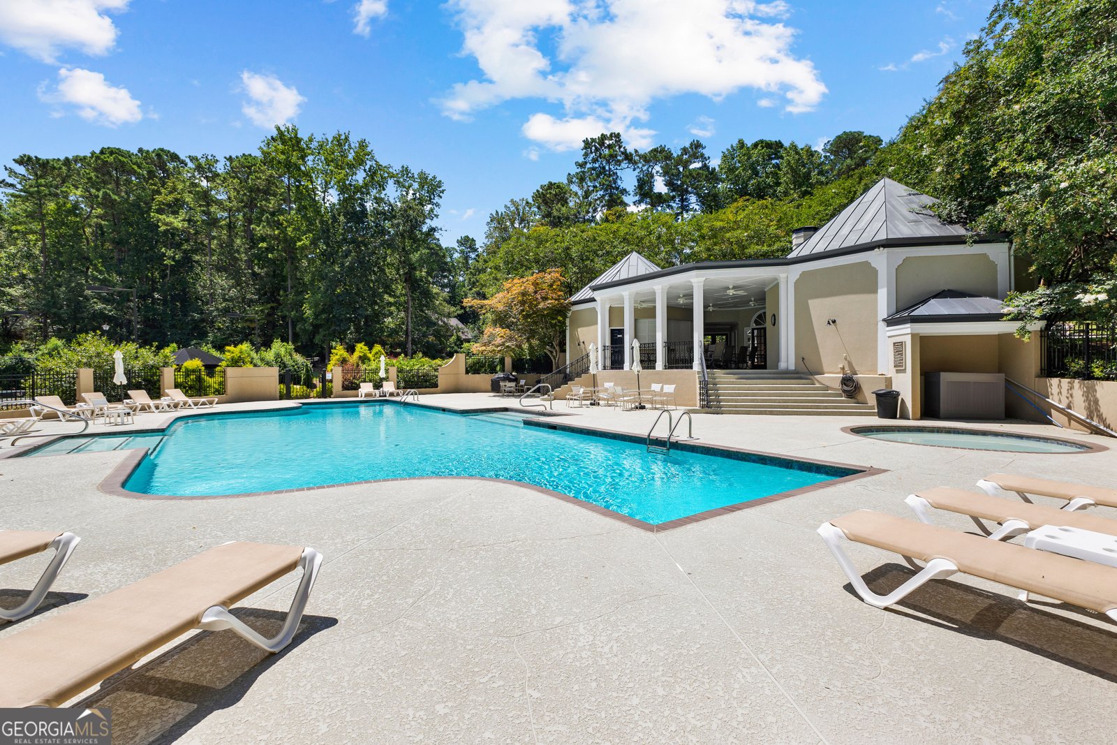 209 River Oaks Drive Lagrange - 62