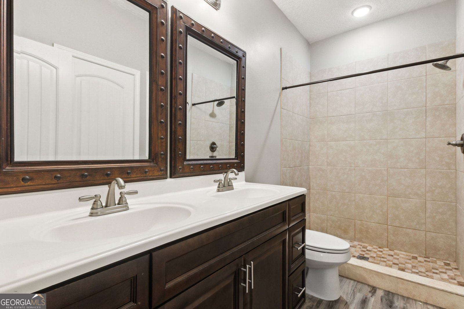 208 Foxwood Drive Kingsland - 1