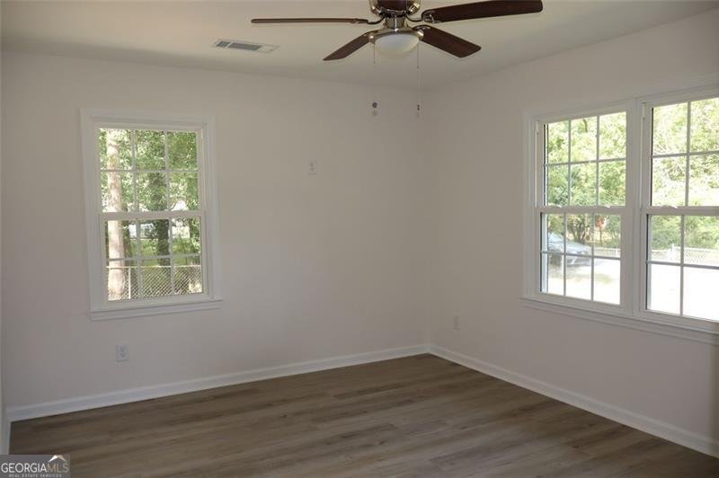5217 LYNDALE Circle Forest Park - 19